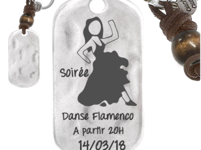 soirée flamenco 400x300 - Cadeaux personnalisés : Porte-clés rectangulaire irrégulier bois et cuir danse flamenco